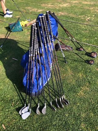 Palos de Golf Honma Aizu 4 Estrellas