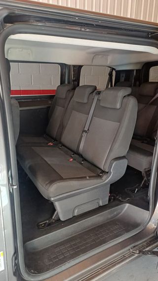 Peugeot Expert 2022 , 9 plazas