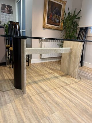 Mesa de comedor cristal, mármol y madera