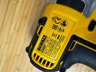 Atornillador DeWalt 18V XR Brushless