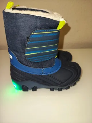 Botas de nieve para niño con luces Talla 24