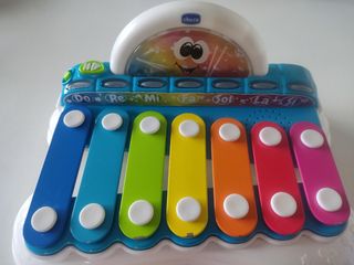 Xilófono infantil Chicco