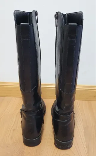 Botas altas Clarks mujer negras