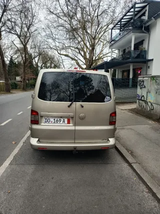 Volkswagen Transporter T5 2004