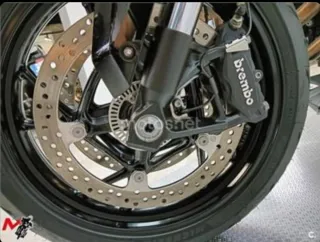 BMW F 900 XR Trail Manual Negra