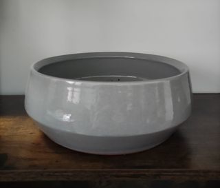 Portavasi in Ceramica Grigia Largo