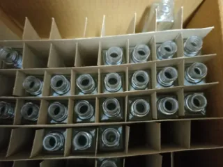 Botellas de perfume vacías