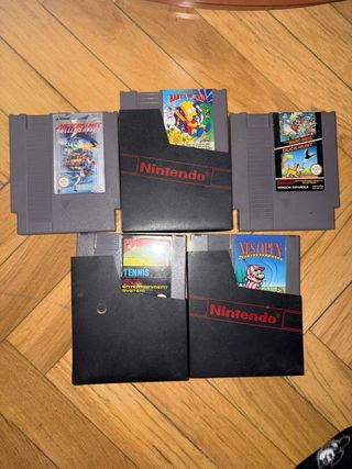 Nintendo NES con pistola y juegos