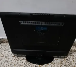 Televisor Ansonic HD Negro.sin mando.