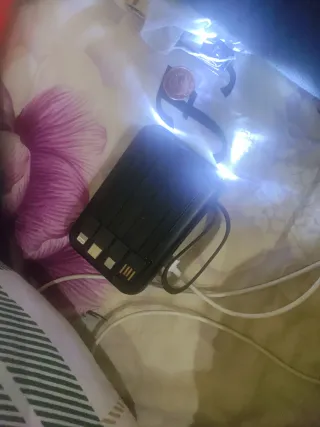 Cargador Portátil Móvil 4 en 1