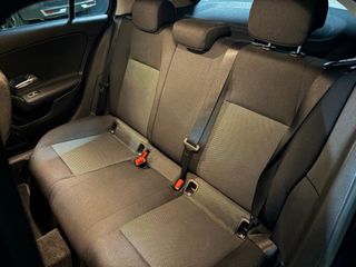 Mercedes-Benz Clase A 180d 2020 116cv