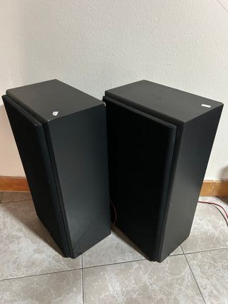 Altavoces PHILIPS 3 vías 46x25x16