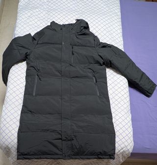 Plumífero gris acolchado nuevo