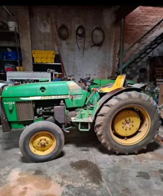 Tractor John Deere 1040 Super