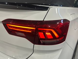 Volkswagen T-Roc CABRIO 1.5 TSI DSG R-LINE