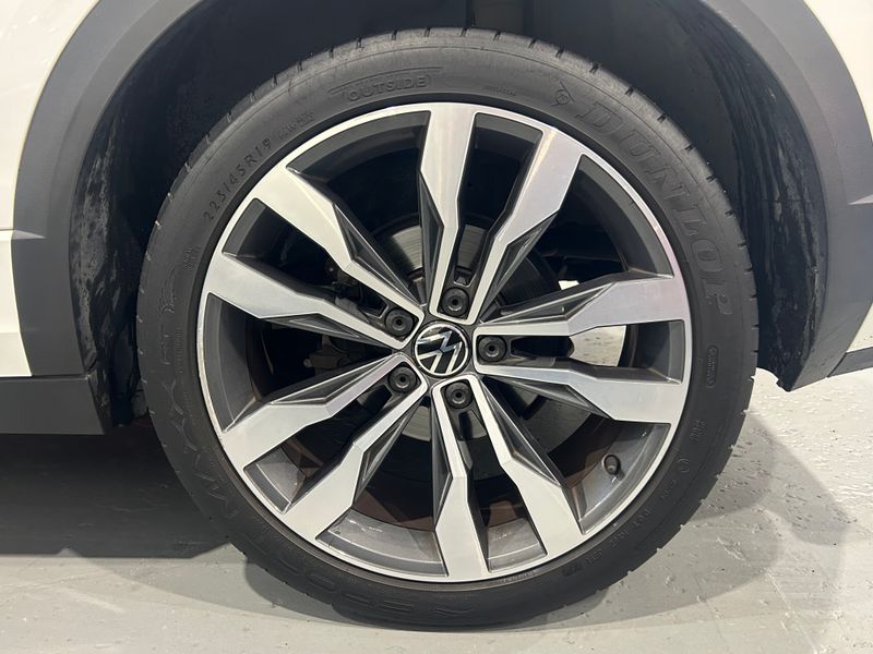 Volkswagen T-Roc 2021, foto 30