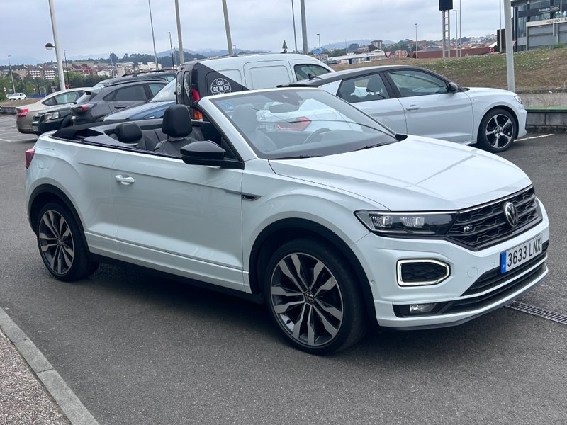 Volkswagen T-Roc 2021, foto 2
