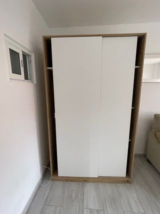 Armario puertas correderas Leroy Merlin