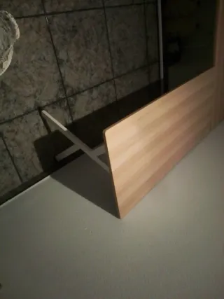 Escritorio esquinero madera y metal