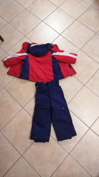 Completo sci bambino rosso e blu 3/4 anni