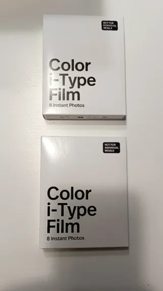 Cámara Polaroid Now Gen 3 + 16 fotos