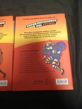 Pack de Superjusticieros del Fútbol. 2 libros