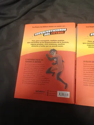 Pack de Superjusticieros del Fútbol. 2 libros