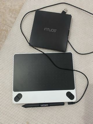 Tableta Gráfica Wacom Intuos