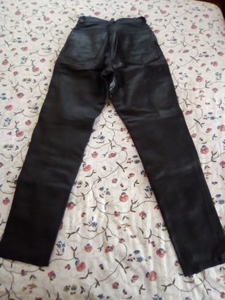 PANTALÓN CUERO AUTÉNTICO