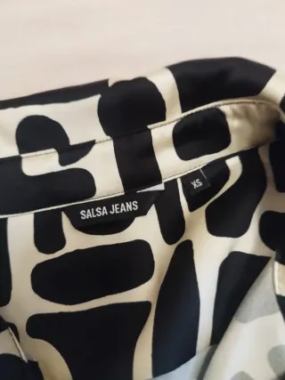 Blusa Salsa Estampada Blanco y Negro