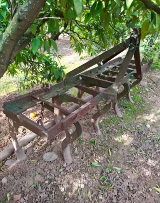 Cultivador agrícola de 9 Brazos