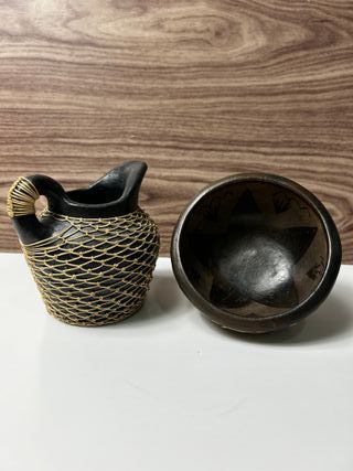 Conjunto de cerámica artesanal – jarra y cuenco