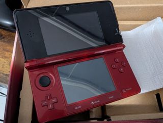 Nintendo 3DS Roja Completa