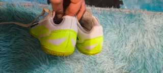 Zapatillas fútbol hierba y sala lote o separado