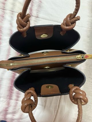 Bolso pequeño marrón NUEVO