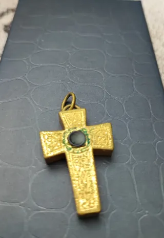 Cruz de Caravaca magnética