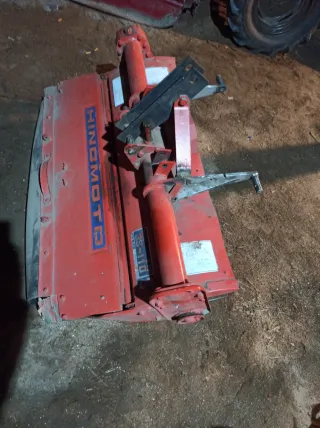Desbrozadora de cadenas