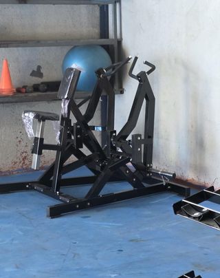 Máquina de gimnasio multifuncional