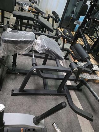Máquina de gimnasio multifuncional