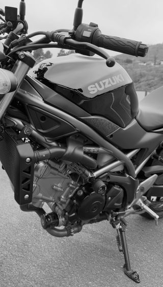 Suzuki SV 650 Naked Manual