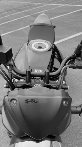 Suzuki SV 650 Naked Manual