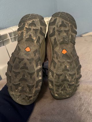 Botas de montaña talla 37 usadas 1 vez WATERPROOF