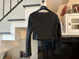 Giacca simil pelle chaqueta Nuna Lie nera de piel