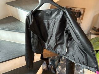 Giacca simil pelle chaqueta Nuna Lie nera de piel