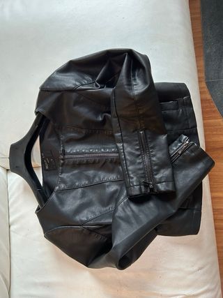 Giacca simil pelle chaqueta Nuna Lie nera de piel