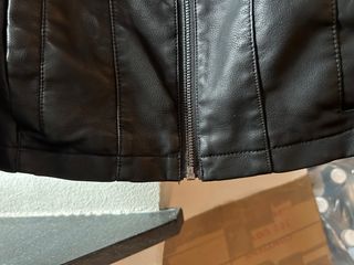 Giacca simil pelle chaqueta Nuna Lie nera de piel