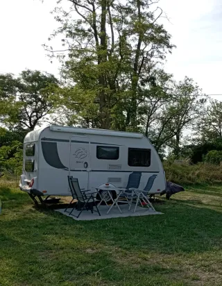 Caravana Knaus 400 LKK 2 ambientes