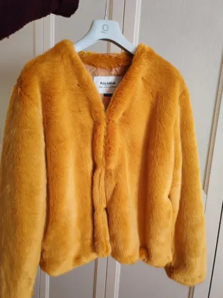 Pull&Bear Cappotto Corto Pelliccia Sintetica ocre