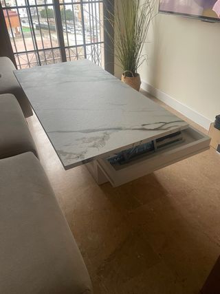 Tavolo rialzabile da pranzo in marmo e legno