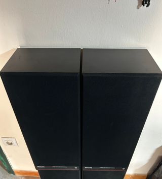 Altavoces PHILIPS 3 vías 56x23x18